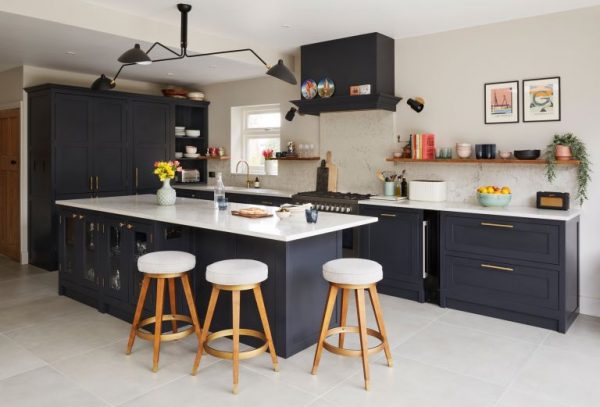 Lemari Dapur Hitam, Jual Lemari Dapur Hitam, Harga Lemari Dapur Hitam, Lemari Dapur Hitam Murah, model lemari dapur minimalis, model lemari dapur warna hitam, kitchen set modern, kitchen set minimalis, lemari dapur kecil, kitchen set kecil, lemari dapur putih, model lemari dapur dan harganya, model lemari dapur aluminium minimalis, model lemari dapur minimalis kayu, model lemari gantung dapur minimalis, model lemari gantung dapur kecil, produsen lemari dapur, produksi lemari dapur, supplier lemari dapur, sobat furniture, mebel jepara